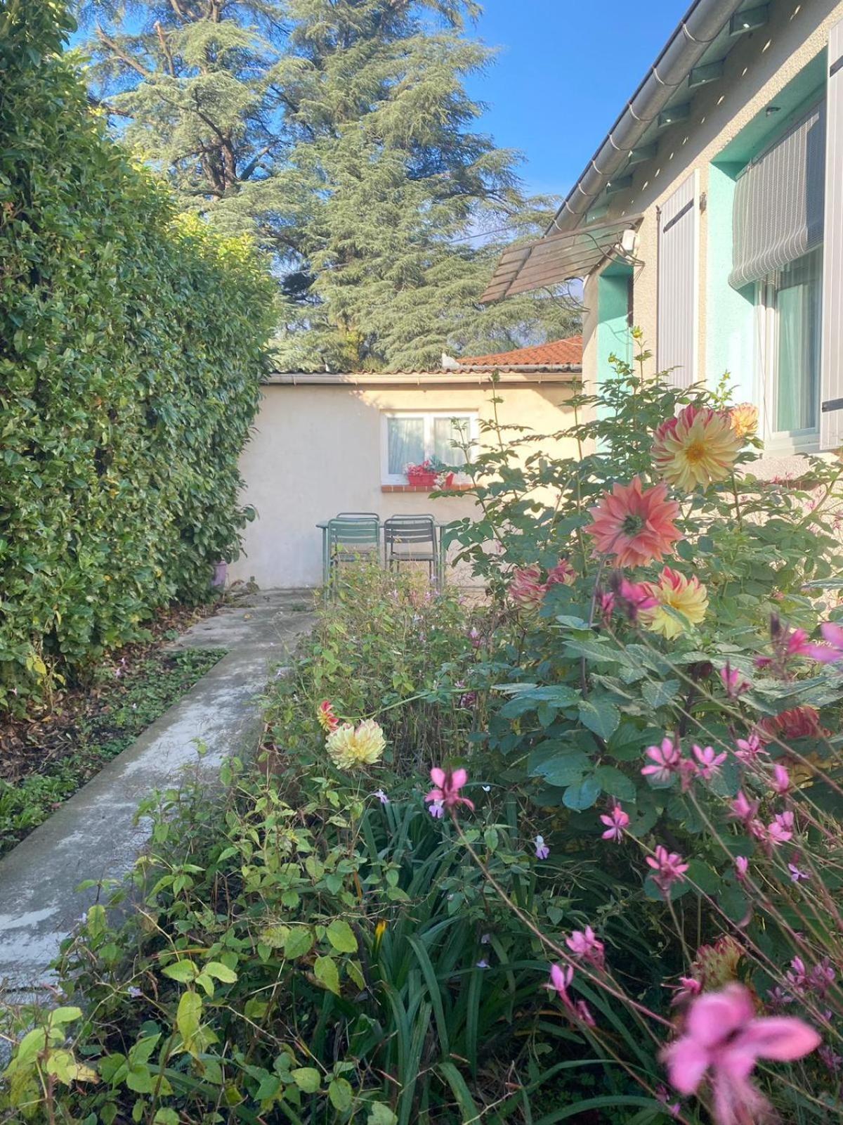 La villa Le Vigan  Esterno foto